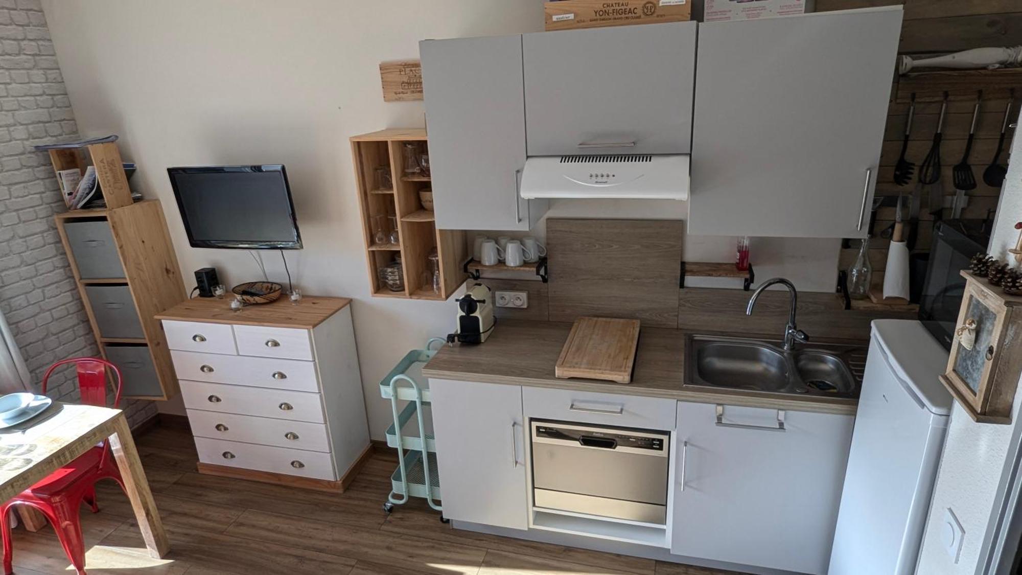 Studio Loubat Pyrenee, Menage Inclus Arette Exterior photo